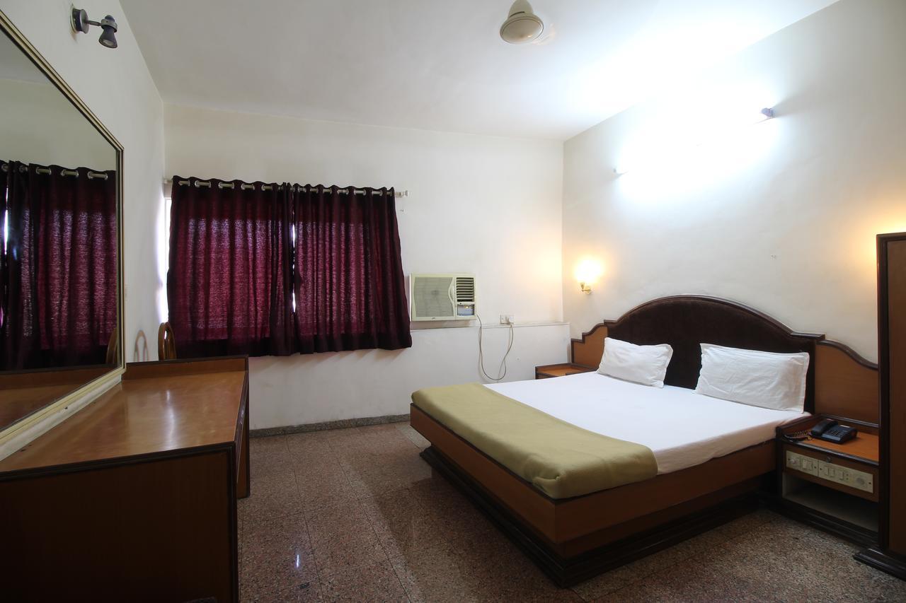Soubhagya Inn Silvassa Exterior foto