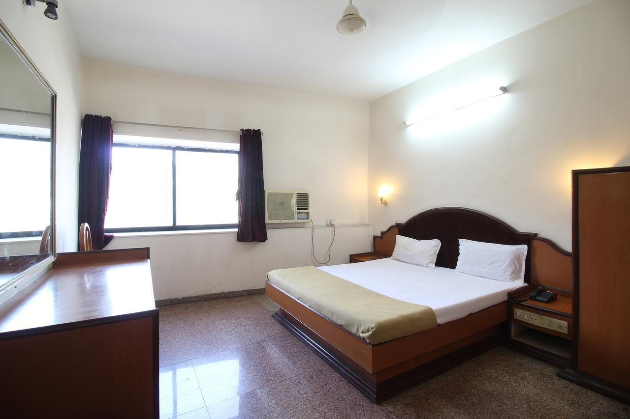Soubhagya Inn Silvassa Exterior foto
